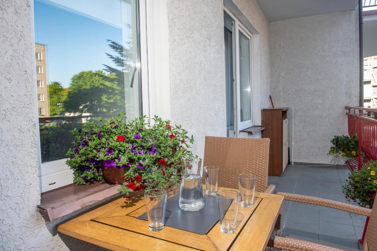 Apartament Wakacyjny Z Klimatyzacja Колобжег Экстерьер фото